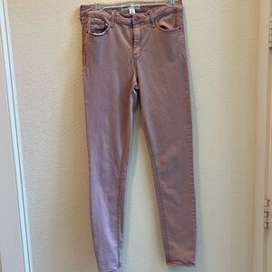Old Navy dusty pink jeans.  Rockstar Super Skinny size 8Tall comfy!